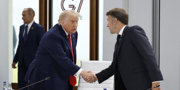 Tra gli ori di Versailles l'amicizia ritrovata di Trump e Macron