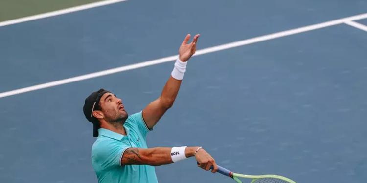 Atp Tokyo, un grande Berrettini vince in rimonta contro Davidovich Fokina e conquista gli ottavi