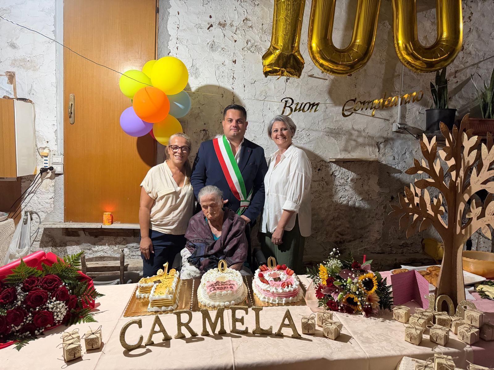 Ascea festeggia i 100 anni di Carmela Cesarano: la longevità del Cilento