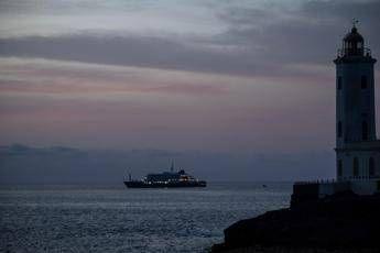 Hantavirus crociera, evacuazioni via Capo Verde delle persone sintomatiche e Spagna accoglierà nave alle Canarie