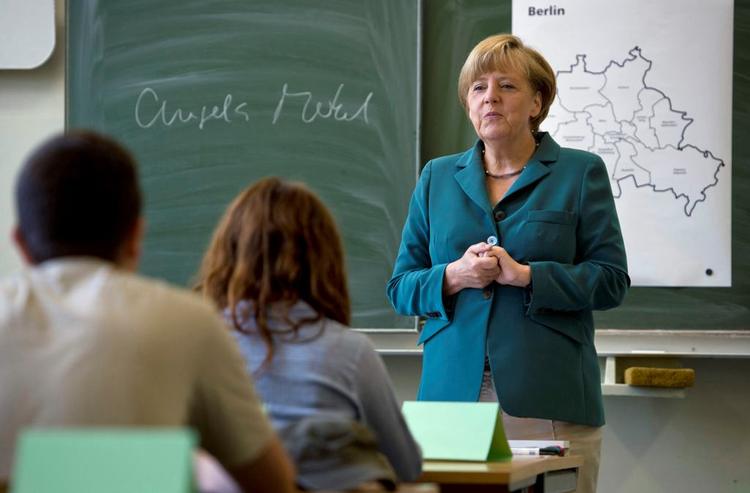 Una ministra alemana advierte del riesgo de espionaje por parte de estudiantes chinos