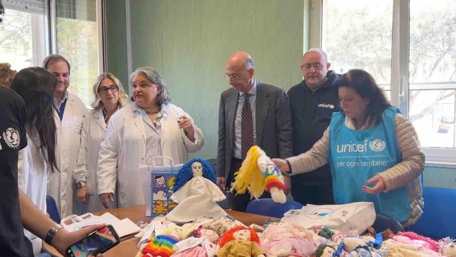 Il “Regalo Sospeso”, l’Unicef con l’ospedale Santa Maria delle Grazie per i bambini