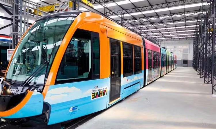 VLT de Salvador terá viagens de graça de segunda a sábado; veja como funciona operação assistida