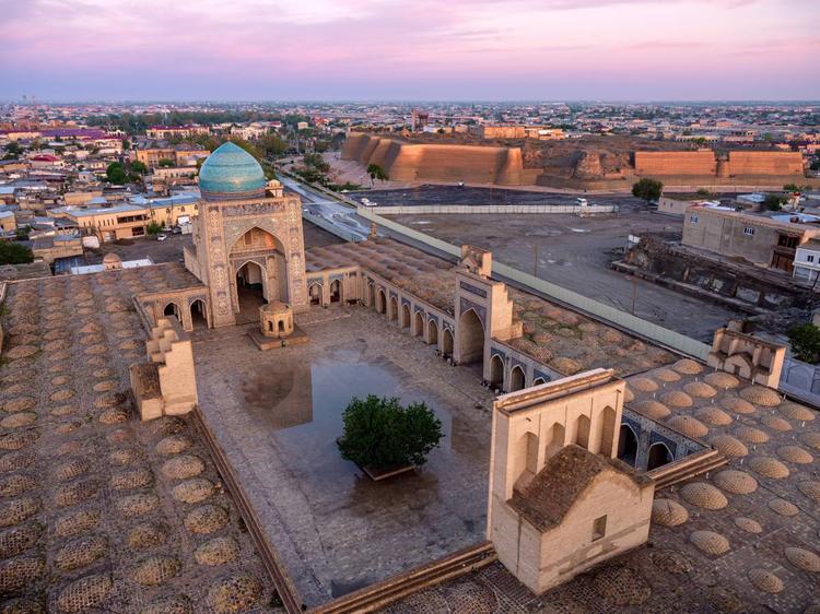 Uzbekistan porta sicura tra Occidente e Oriente