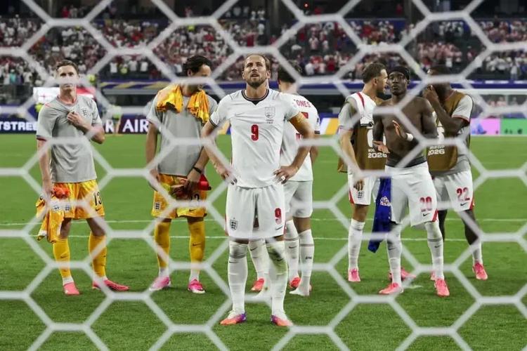 Alan Shearer suggests to Thomas Tuchel this ideal England team v Ghana in second group match