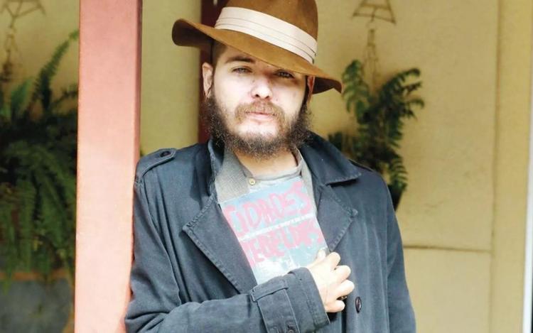 Ativista e sociólogo Ian Caetano de Oliveira morre aos 32 anos em Goiânia