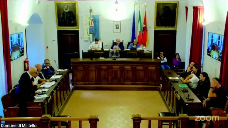 Il Consiglio Comunale previsto per il  14 ottobre 2026, è stato rinviato alle ore 18.00 del 15 ottobre c.a. per mancanza...