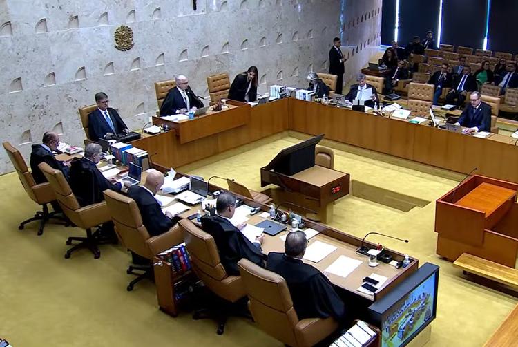 Na volta dos trabalhos do STF, Fachin defende críticas ao Supremo 'dentro dos limites republicanos'