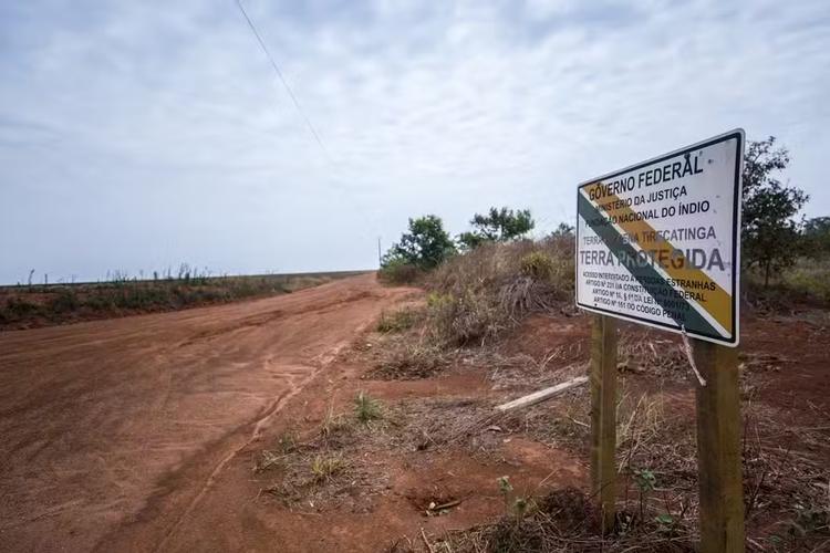 MPF investiga denúncia de contaminação por defensivos agricultores em terra indígena de MT