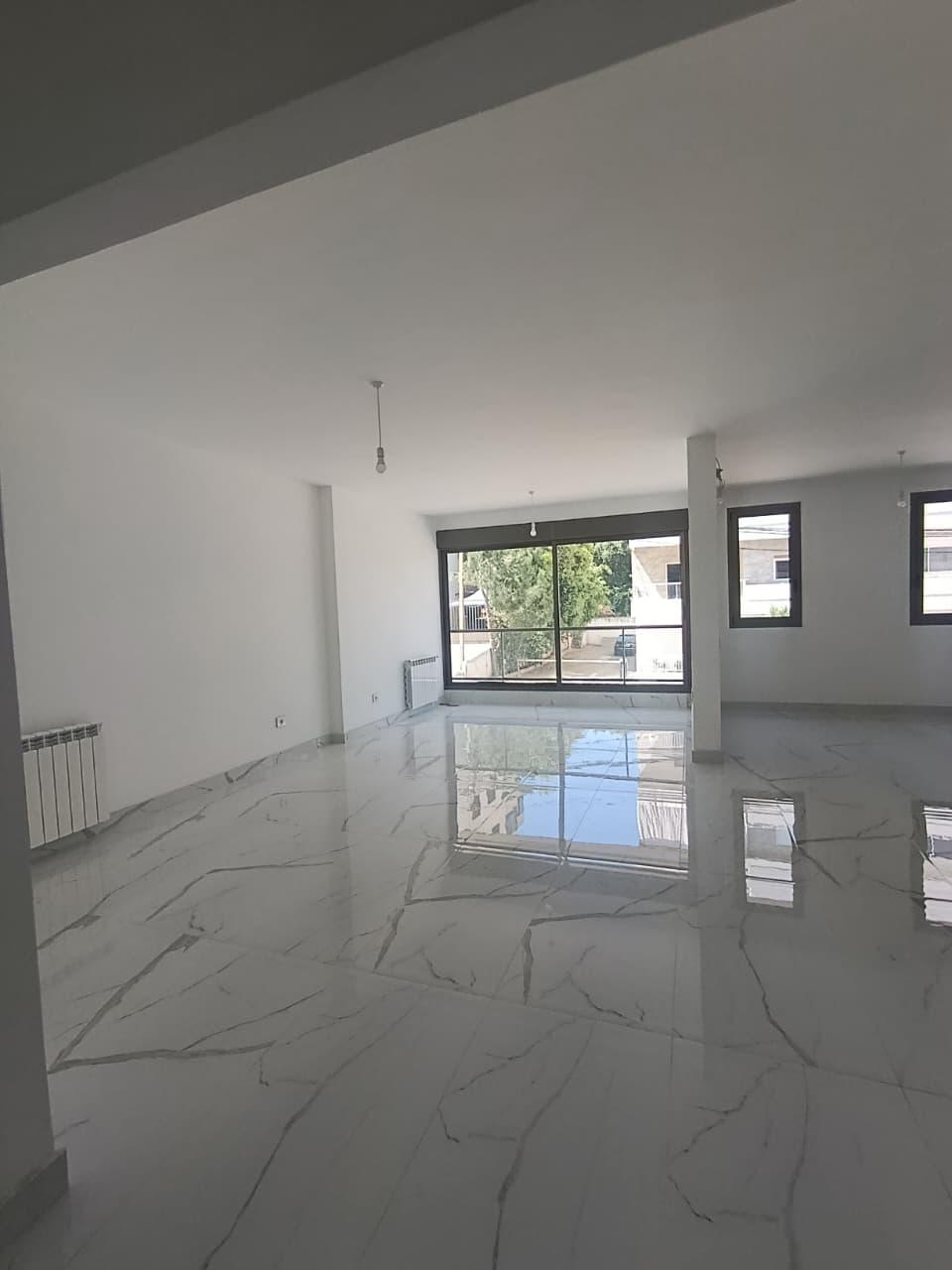 For Sale: Apartment in Bsalim