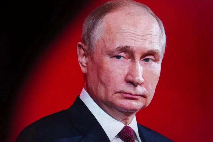 Vladimir Poutine saisit les actifs d’une nouvelle entreprise française, après les supermarchés Auchan