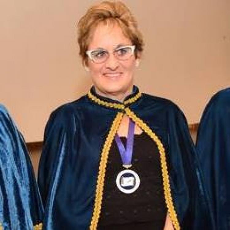 Soledade se despede da professora Maria Beatriz Chini Eifert