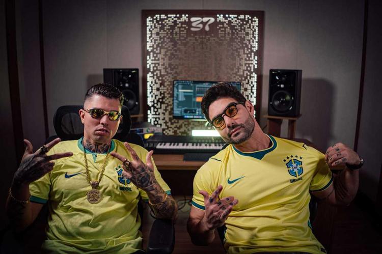 Em clima de Copa, EME lança 
