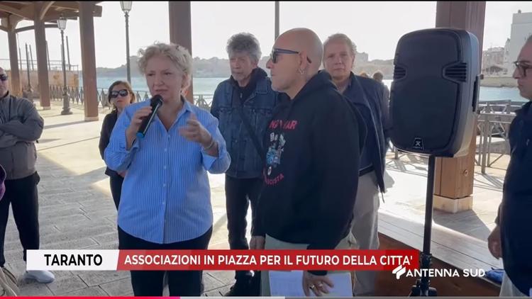 Ex Ilva, “Taranto torna a vivere”: il 17 ottobre associazioni in corteo per il futuro