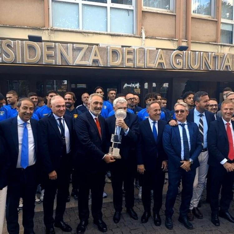 Rocca premia il Frosinone calcio, la Regione Lazio celebra la promozione in Serie A