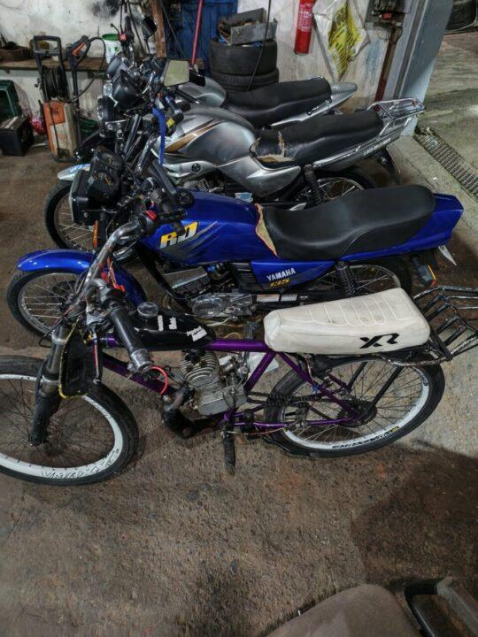Três motos, um ciclomotor e uma camionete Saveiro foram recolhidos por infrações  de trânsito diversas em  Panambi