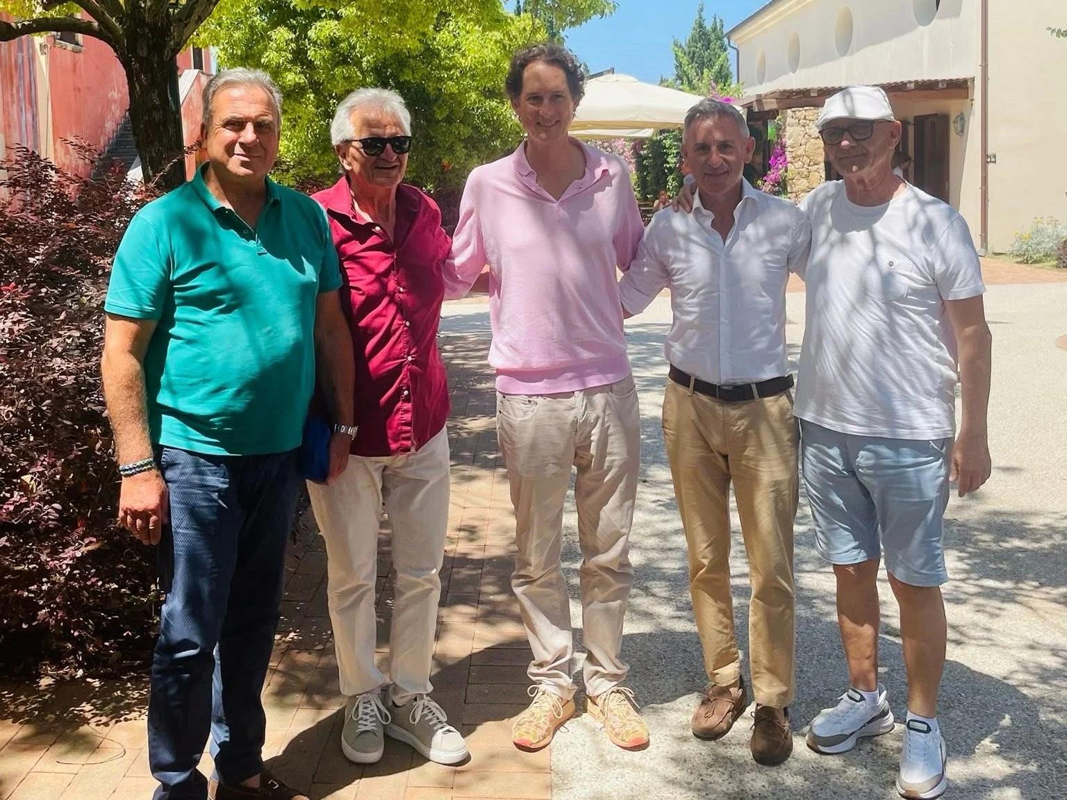 Eccellenze nel Cilento: John Elkann fa tappa alla Tenuta Vannulo