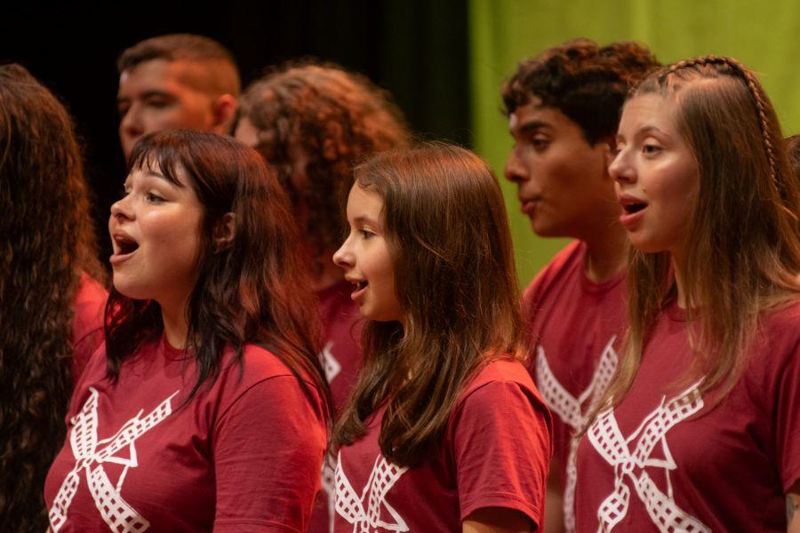 COROS DO MOINHO/UCS APRESENTAM CONCERTO NA FEIRA DO LIVRO DE CAXIAS DO SUL NESTE DOMINGO DIA 11 DE OUTUBRO