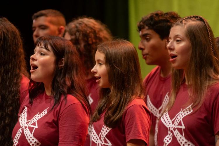 COROS DO MOINHO/UCS APRESENTAM CONCERTO NA FEIRA DO LIVRO DE CAXIAS DO SUL NESTE DOMINGO DIA 11 DE OUTUBRO