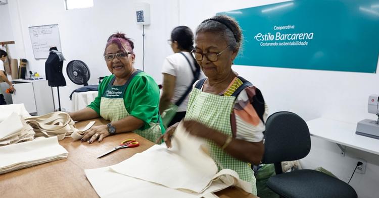 Cooperativa no Pará reúne mulheres acima dos 40 anos em busca de renda e recomeço profissional