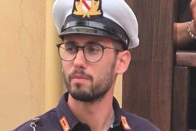 Eroe fuori servizio a Sala Consilina: salva un giovane dall’auto nel fiume, la giunta propone il valor civile
