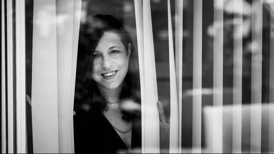 Más de 500 intelectuales respaldan la retirada de la invitación a Ariana Harwicz por parte del Festival Cultura-Alh