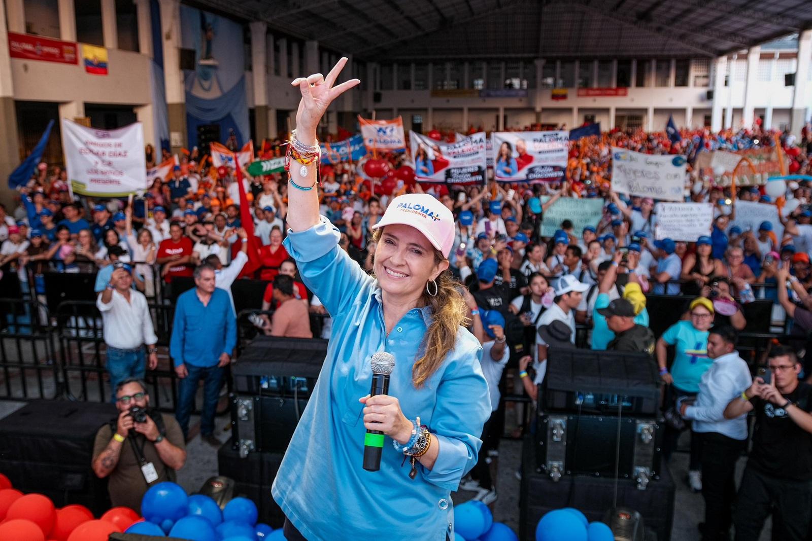 Colombia Controversy Over Paloma Valencia’s Vinegar Plan for Illicit Crops