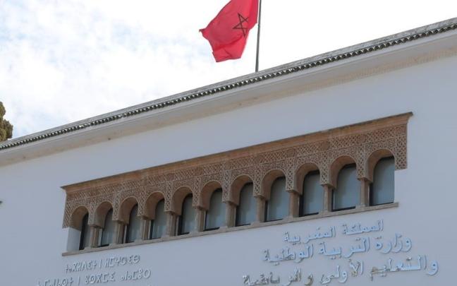 نقابة تعليمية تنتقد اختلالات تدبير الحركات الانتقالية
