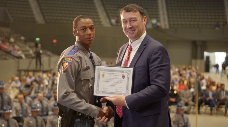 Mississippi public safety commissioner calling for state trooper pay raise