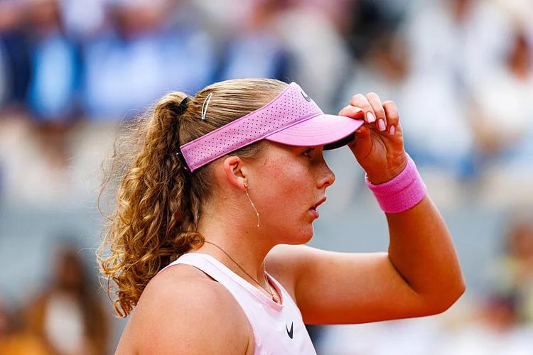 Roland-Garros : à 19 ans, Andreeva touche du doigt son rêve d’enfant