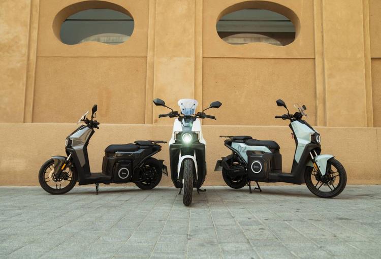 Silence S02, la sfida elettrica passa dall’Italia: batteria trolley e prezzi sempre più vicini ai termici
