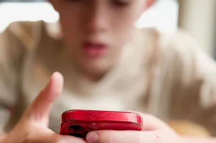 Europe plans a wide social media ban for children