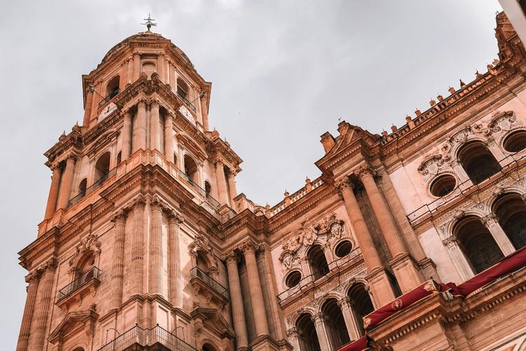 Los sínodos diocesanos, bien para toda la Iglesia
