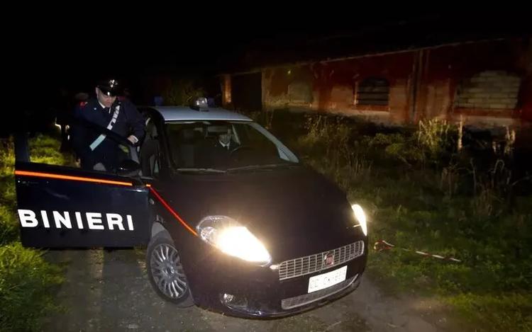 Agguato nella notte, due uomini uccisi a colpi di pistola nel Bergamasco