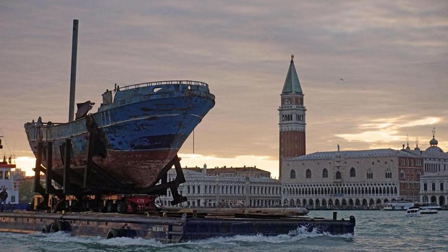 Dimite el jurado de la Bienal de Venecia en plena crisis por los pabellones de Israel y Rusia