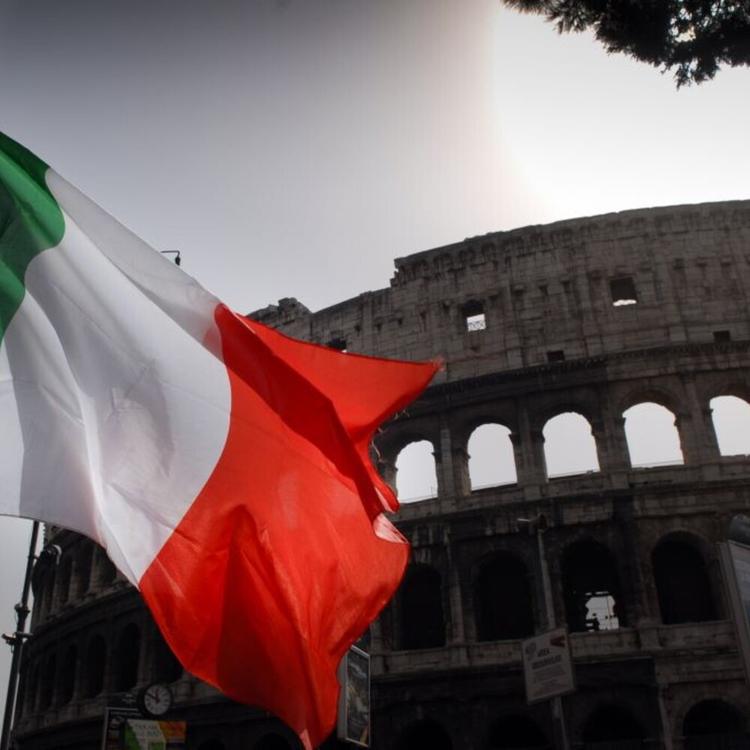 Per la Festa della Repubblica il Colosseo sarà avvolto da un gigantesco Tricolore