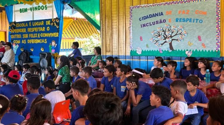 Projeto leva educação patrimonial a escolas ribeirinhas de Santarém, no Pará