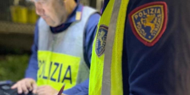 Minore con 150 grammi di cocaina in tasca: scoperto e arrestato in un autonoleggio a Catania