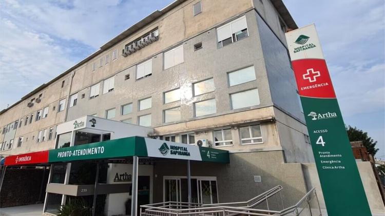 Menina de 10 anos é atingida por bala perdida enquanto brincava em pula-pula no RS