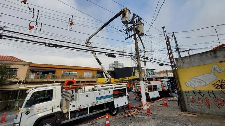 É #FATO: Governo envia WhatsApp para avisar beneficiários sobre o programa Luz do Povo