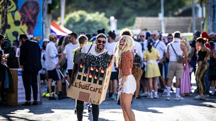 Canela Party 2026: tres días de música, pogos y disfraces toman Torremolinos