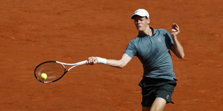 Sinner vola ai quarti a Madrid, battuto Norrie in due set