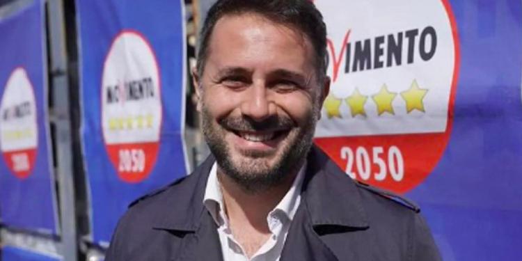 Nuccio Di Paola: «Mi candido alla guida della Regione Siciliana»