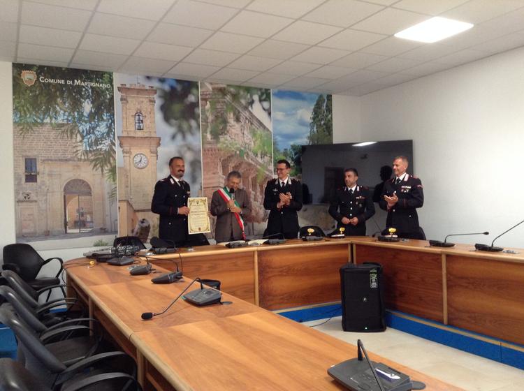 Martignano, consegnato l’encomio al brigadiere Luca Petruzzo