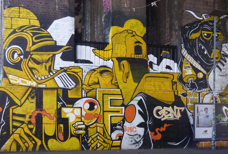 Graffiti art on Floodgate St by Gent48.