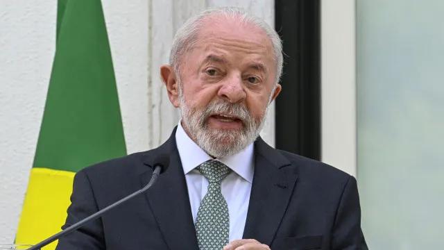 Lula assina decretos com regras para big techs atuarem no Brasil
