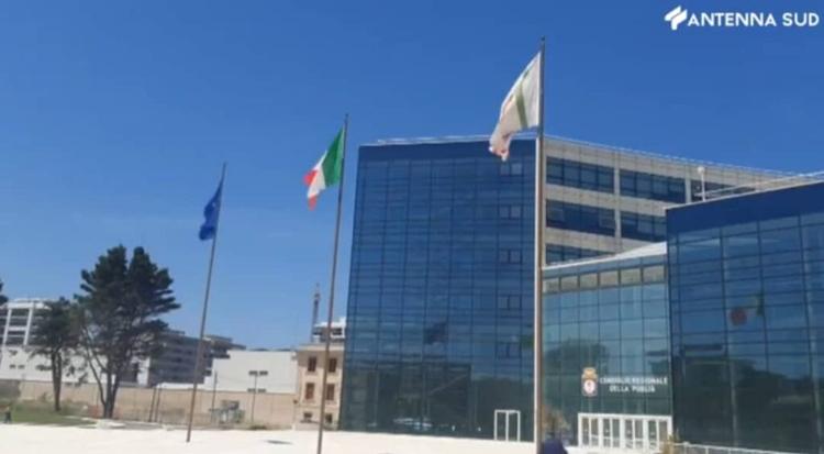 Corruzione elettorale, ex assessora Puglia e altri 14 rischiano processo