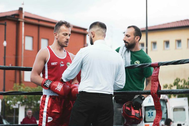 Successo a Polla per l’VIII Edizione della grande boxe: sul ring campioni e giovani promesse