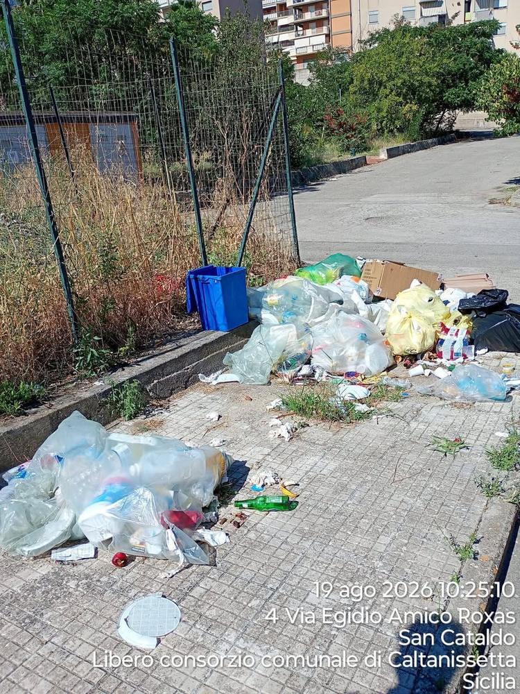 📢 CONTROLLI E SANZIONI CONTRO L'ABBANDONO DEI RIFIUTI ​Altro controllo questa mattina da parte dell'Ufficio Ambiente, i...
