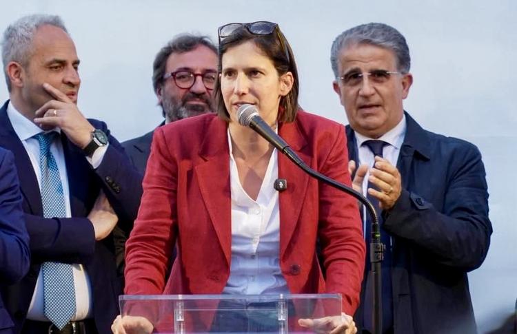 Schlein: “In tre anni e mezzo nessuna vera politica industriale”